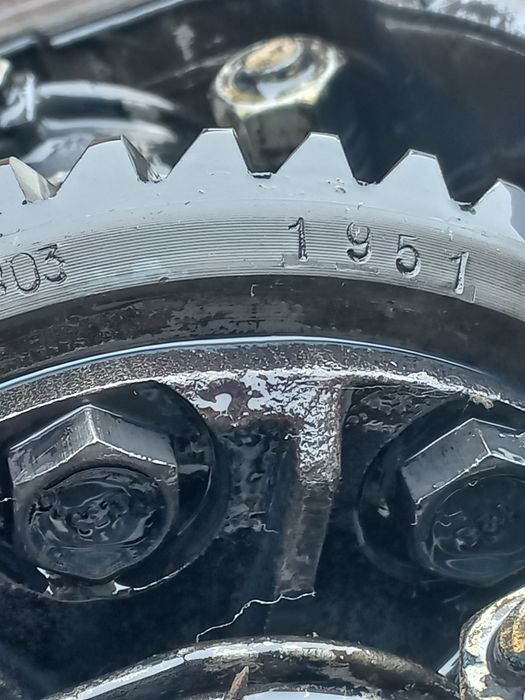 Продам запчасти на ниву