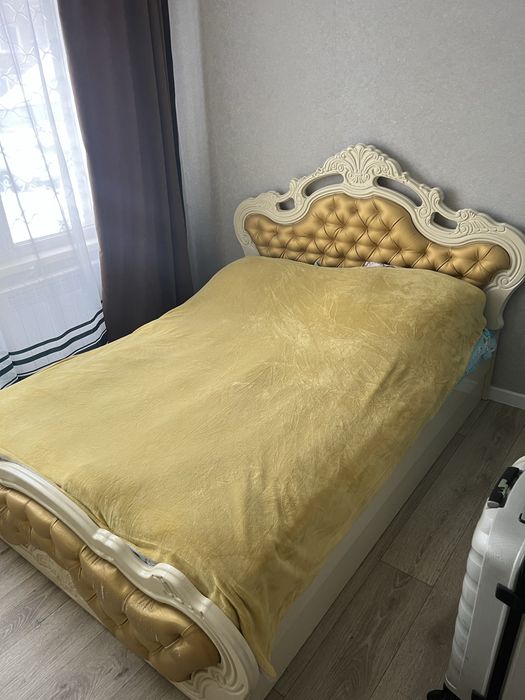 Диван 100.000 удобный с матрасом