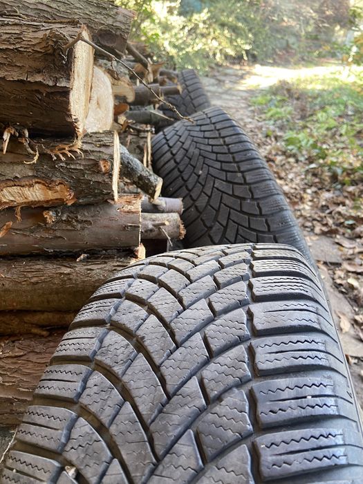 215 60 16 4 бр Bridgestone Blizzak LM005 5.5 мм 30/2020