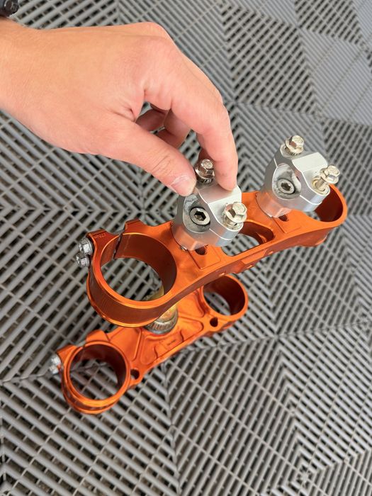 Тройници KTM Husqvarna GAS GAS