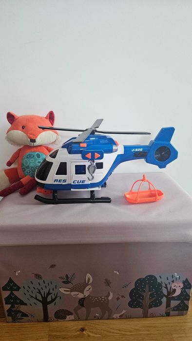 Elicopter cu sunete