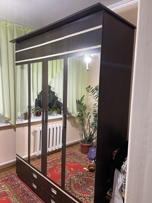 Шкаф в идеальном состоянии