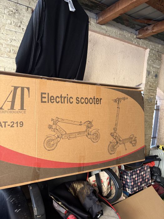 Vand scuter electric AT Performance