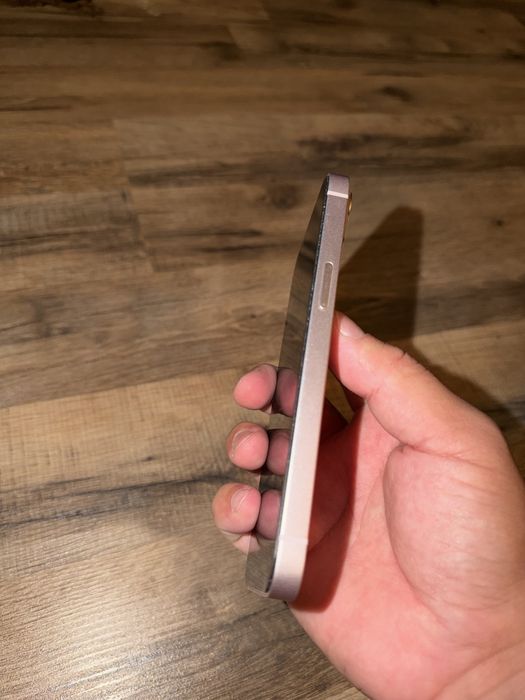 Продам Iphone 13 128GB