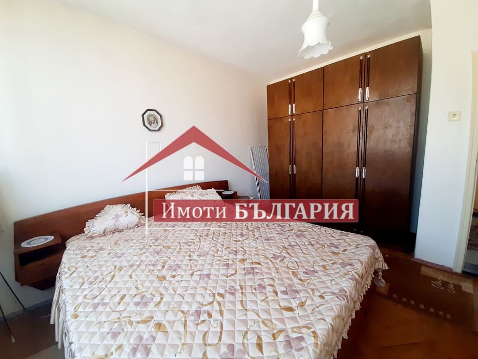 Продава се Четиристаен апартамент в Карлово - 93 кв.м за 932 €/кв.м - Снимка #5