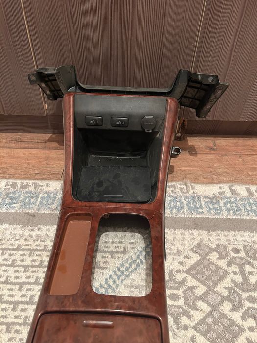 Консоль тойота Камри 30