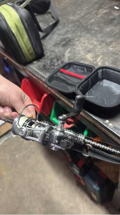 Vand mulineta ABU GARCIA ZENON 1000S