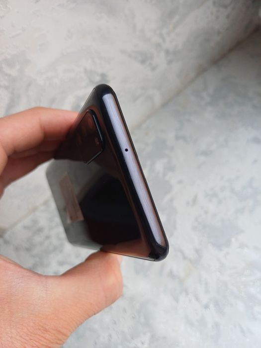 Samsung a 41  4/64gb