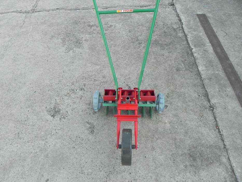 Semanatoare manuala 7 randuri pentru legume sere ridichi morcovi ceapa