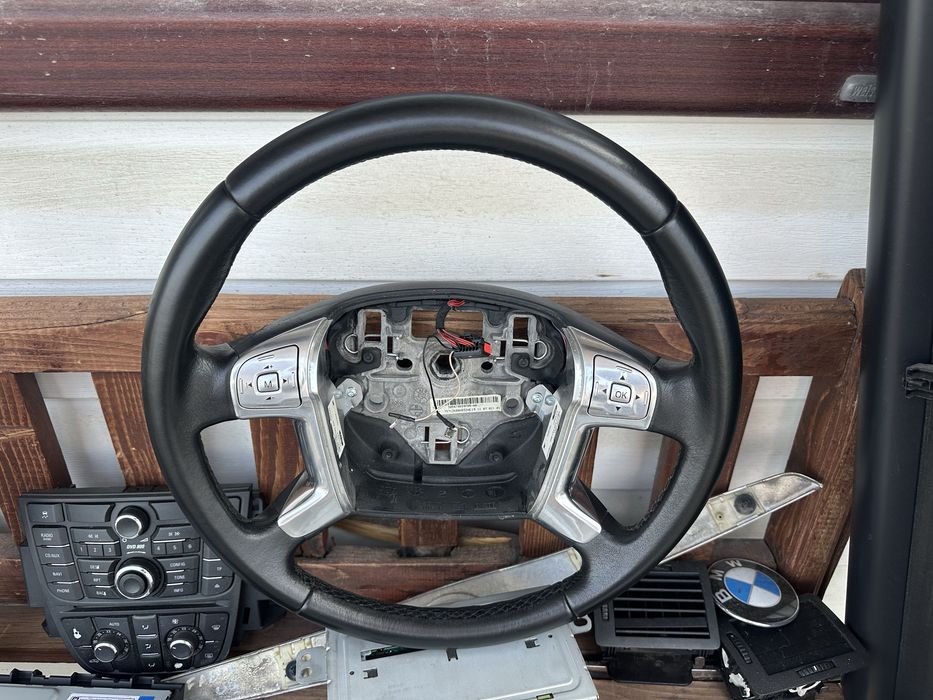 Мултиволан за Форд Мондео МК4