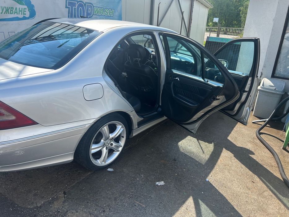 Mercedes C220 150hp OM646 W203 на части