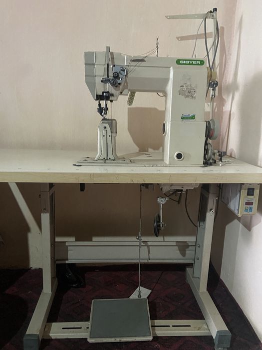 Закатовка тикув машинаси срочно сотилади