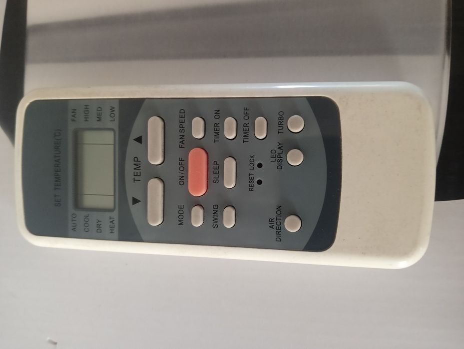Midea  пульт от кондиционера