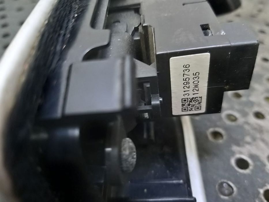 Buton geam electric stanga spate volvo s40 2 31295736