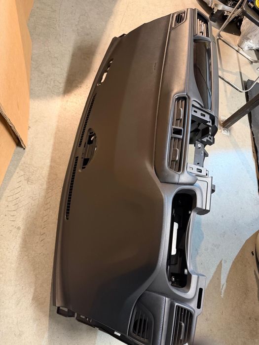 Plansa bord nissan leaf