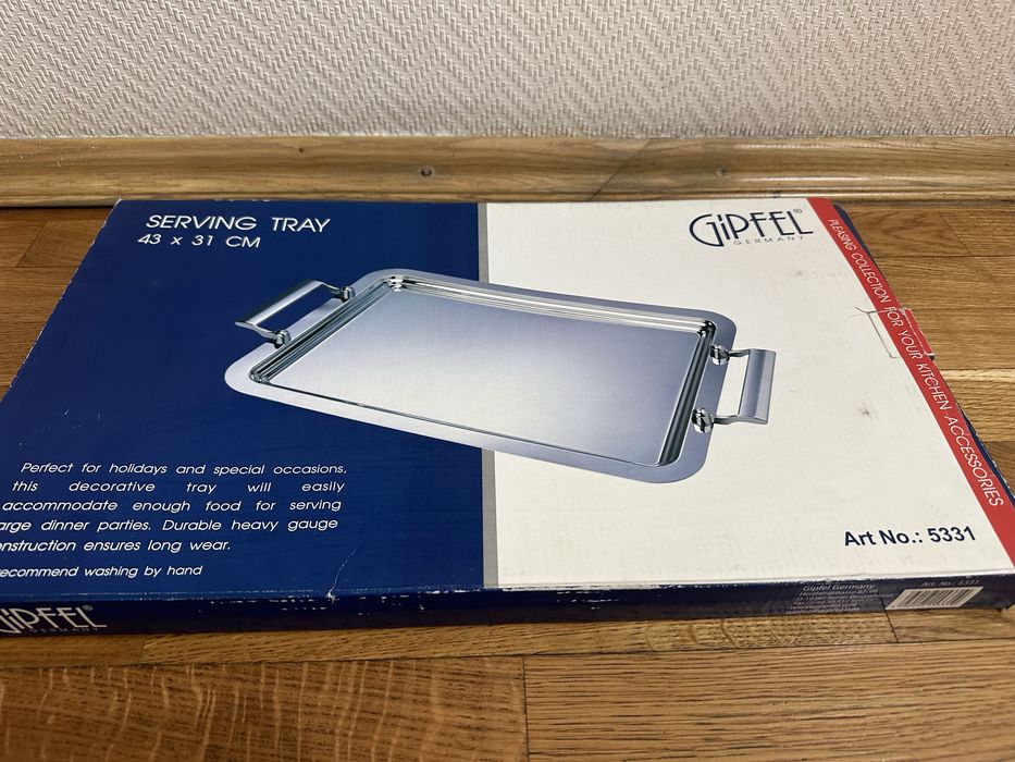 Продам поднос фирмы GEPFEL из нержавеющей стали