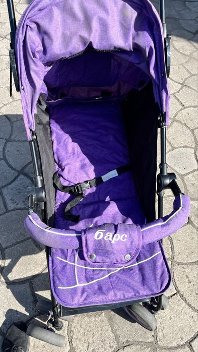 Продам прогулочную коляску