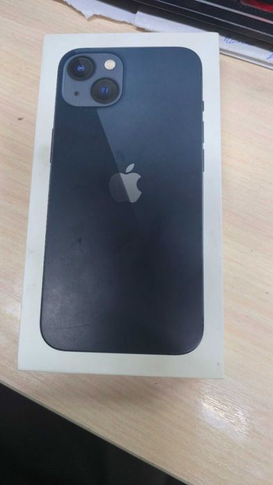 Apple iPhone 13 ЛОТ:896807