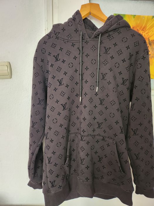 Мъжки зимен суитчър