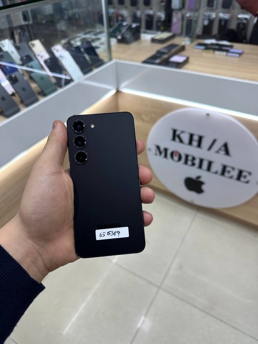 Samsung s 23.         .