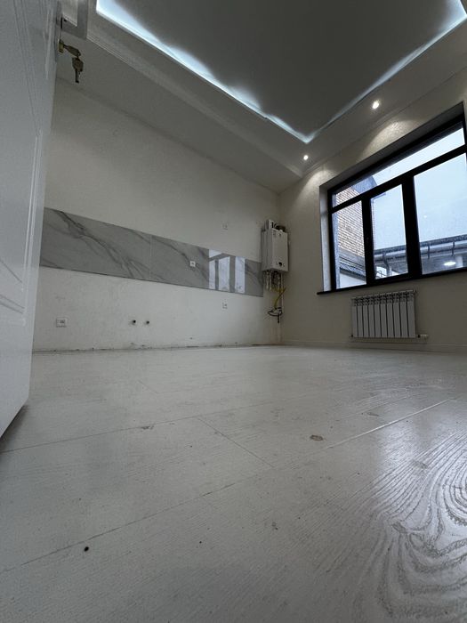 Sergeli tumani chortoq mahallada yangi uy sotiladi yevor remont