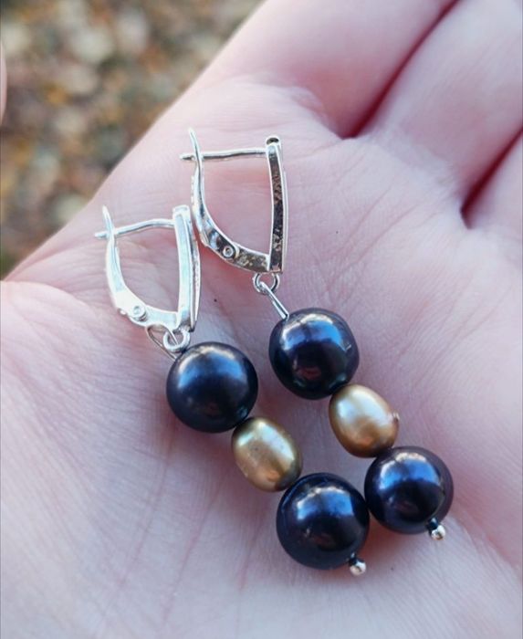 Cercei cu perle de culoare neagra si maro, copii