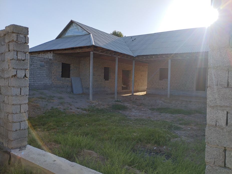 10 хонали уй сотилади