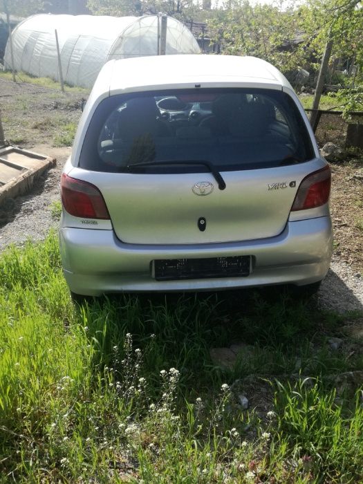 Тойота ярис,1300kub четери врати.