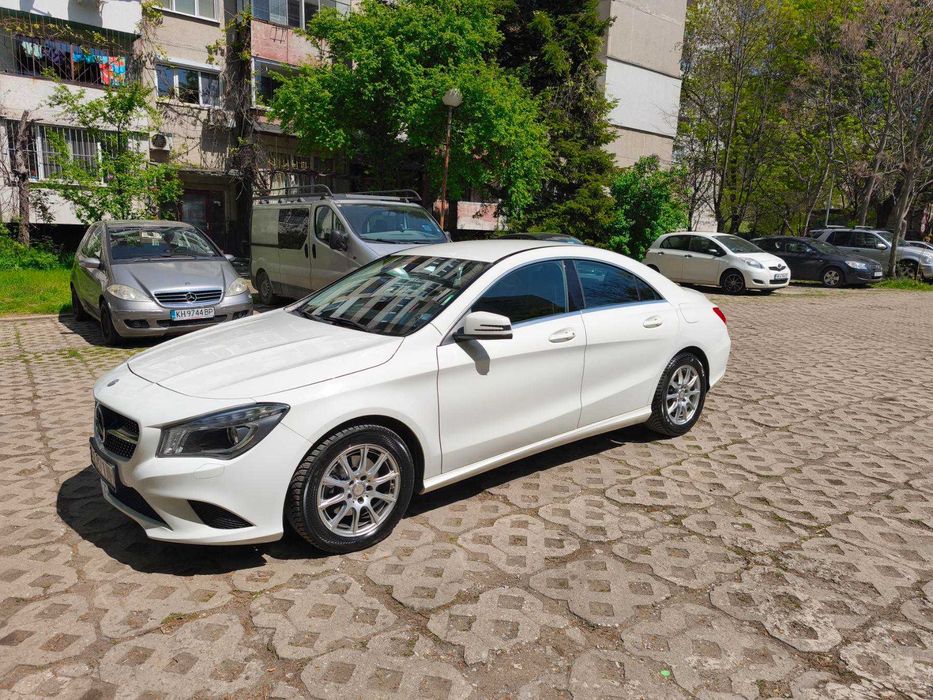 Mercedes-Benz CLA 200 в перфектно състояние!