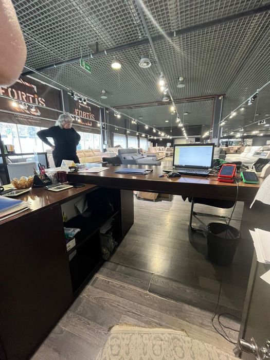 Стол письменный угловой