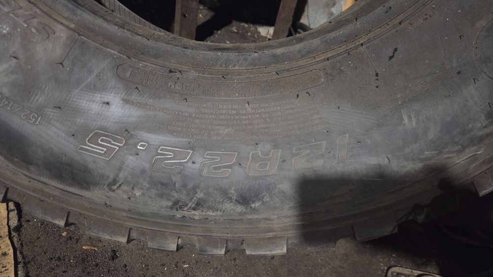 12.00R22.5 продам резину