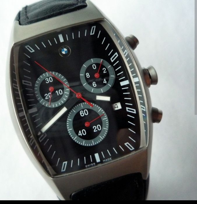 Продам часы наручные