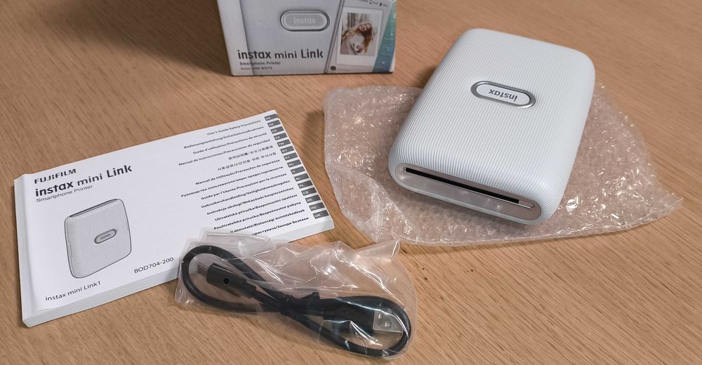 Imprimantă mobilă fotografii - Fujifilm instax mini Link ( Smartphone Printer )