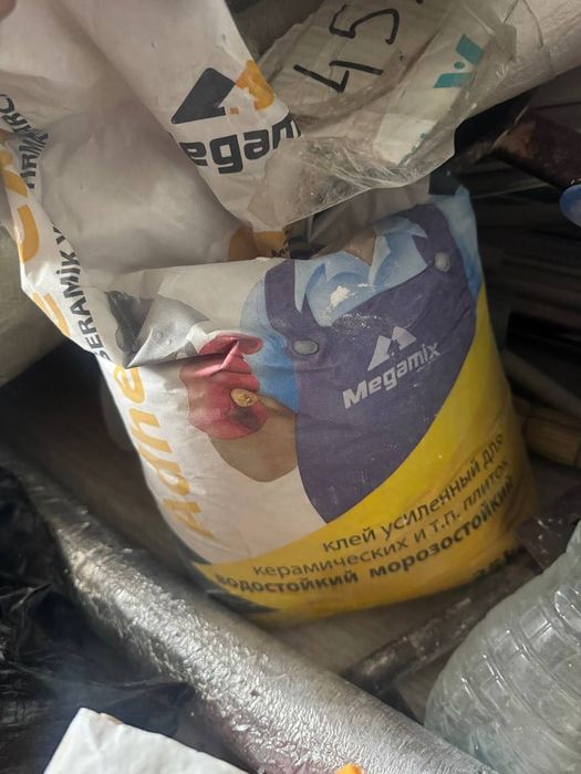 Продам стройматериалы остатки после ремонта