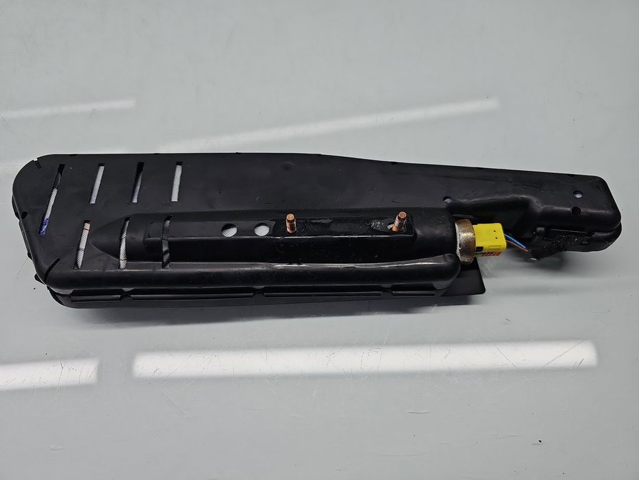 Airbag lateral dreapta Opel Astra J [Fabr 2009-2015] 13251382