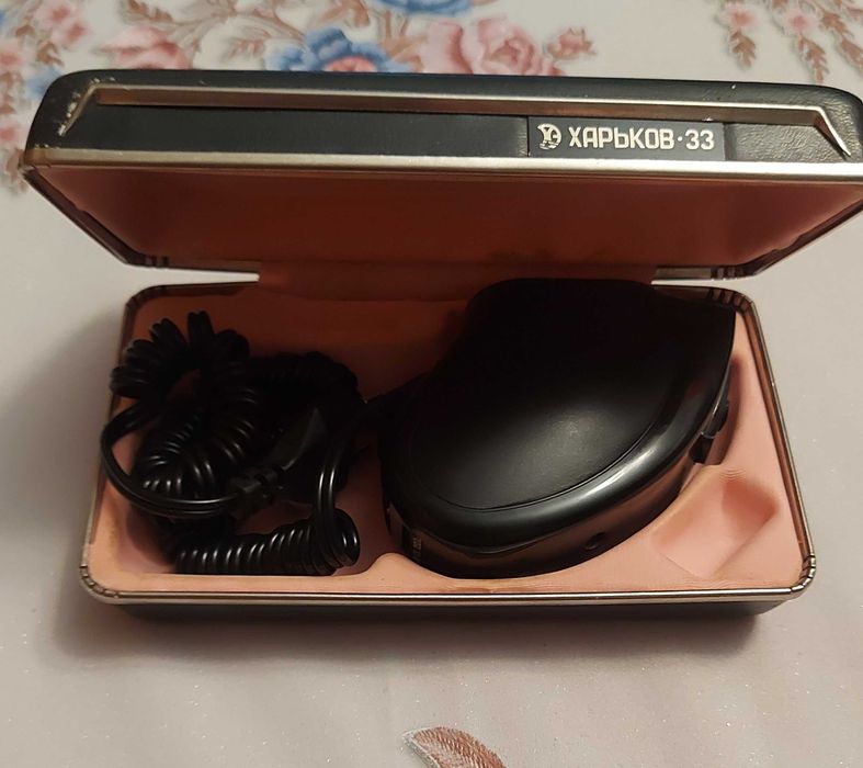 Продается элекробритвы Харьков-33 2 шт.