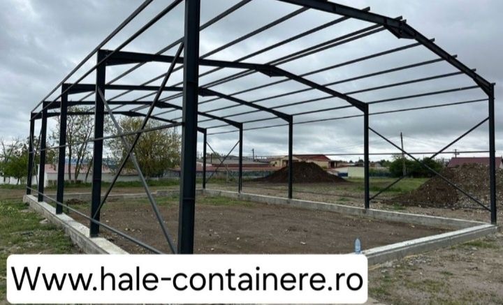 Vand hale metalice la oferta