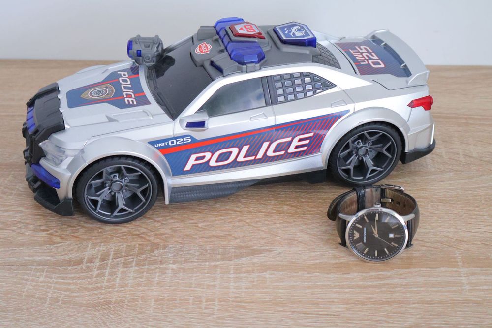 Masina politie mare, lumini, sunete, merge singura, stare foarte buna