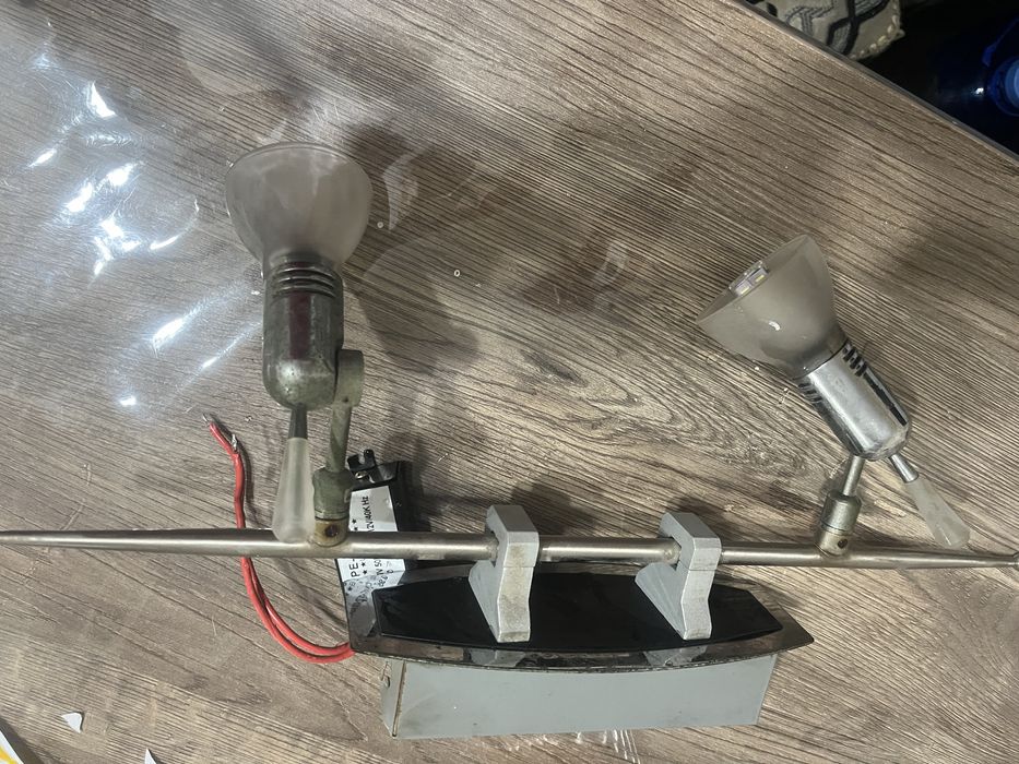 Продам светильник