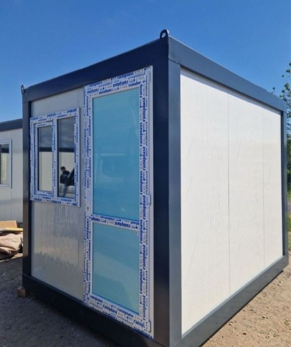 Vand containere modulare