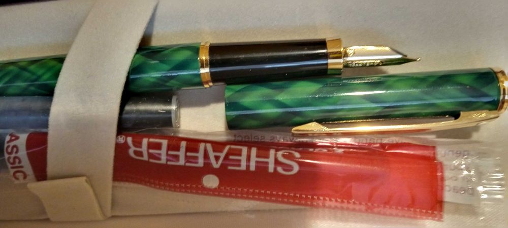 Sheaffer позлатени, други луксозни химикалки. Цени-13-35-65 евро