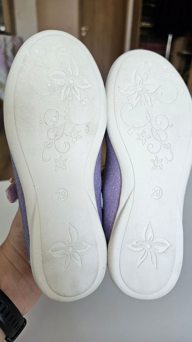 Balerini mov cu sclipici și floricele 29