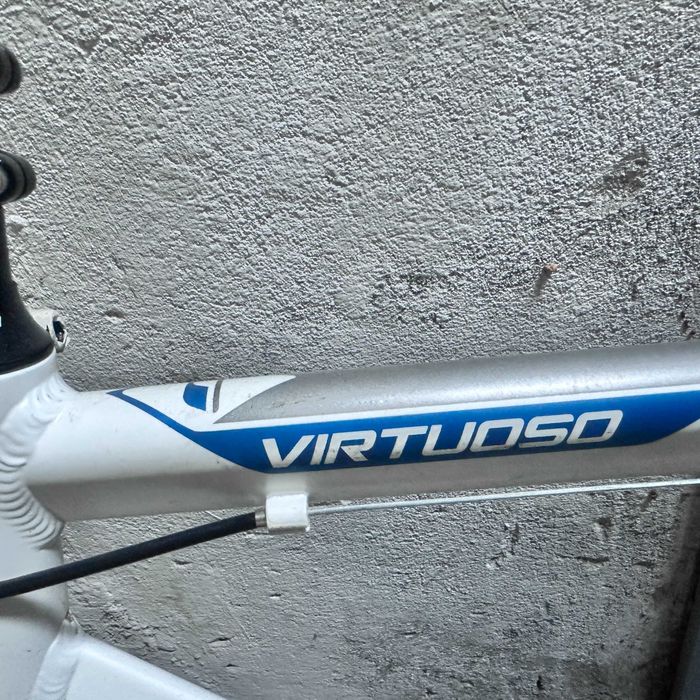 Заглавие: Шосеен велосипед Carrera Virtuoso – Алуминиева рамка 6061 T6