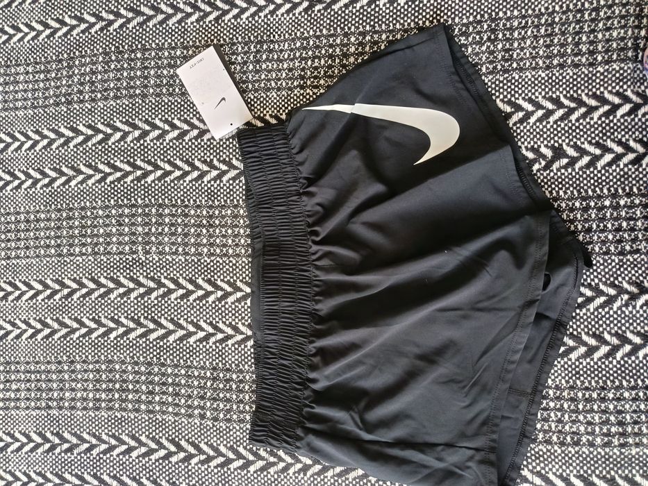 Къси панталони Nike