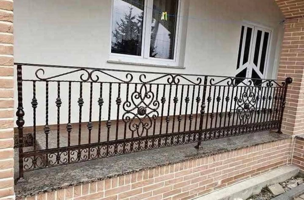 Balustrada regala de fier forjat