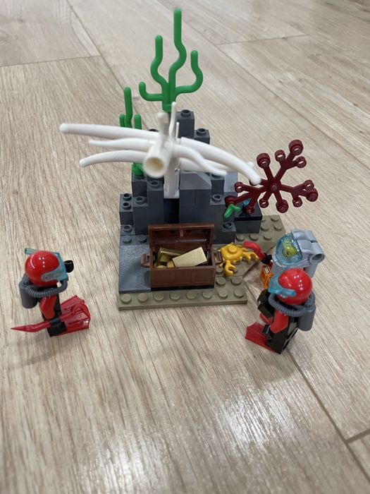 Set Lego de explorare adâncuri