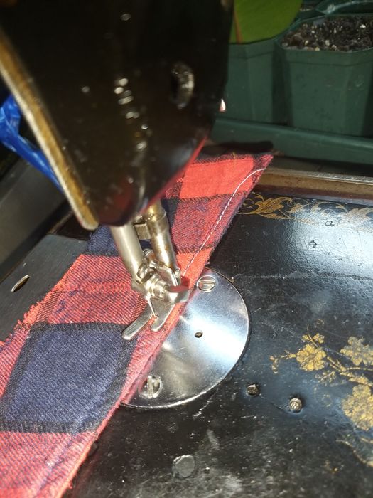 Швейная машинка ПМЗ