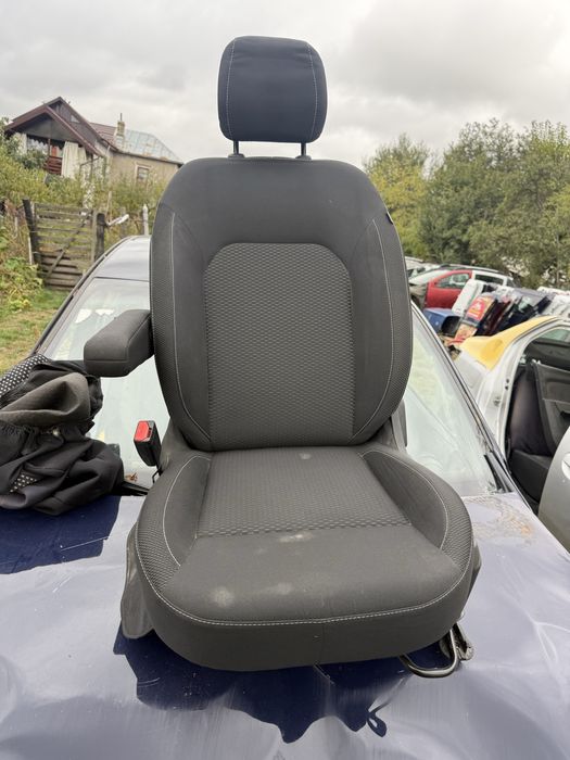 Vand scaune fata Dacia Duster Hjd 2018/2021