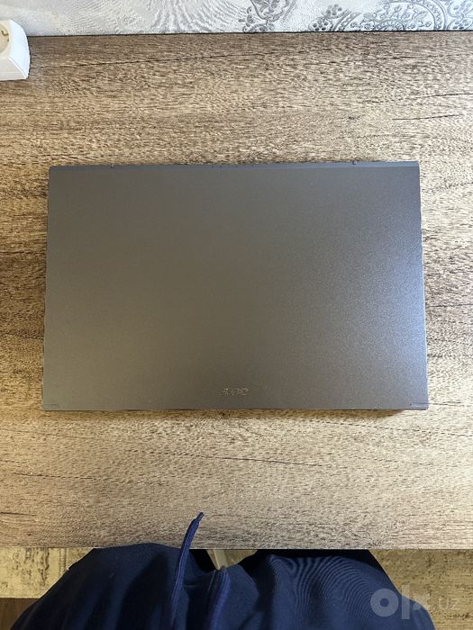 Acer Aspire A517-53