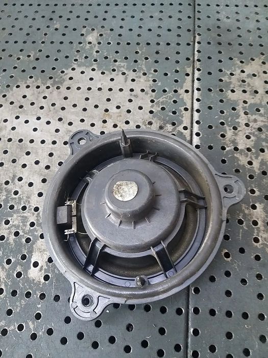 Boxa audio dreapta spate renault megane 3